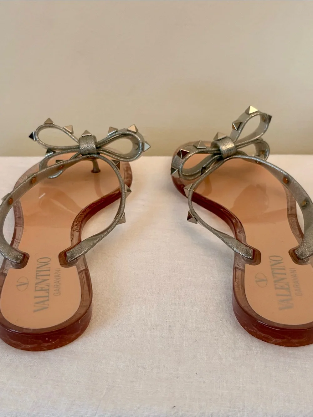 Valentino Garavani Rockstud Rubber Slippers 37